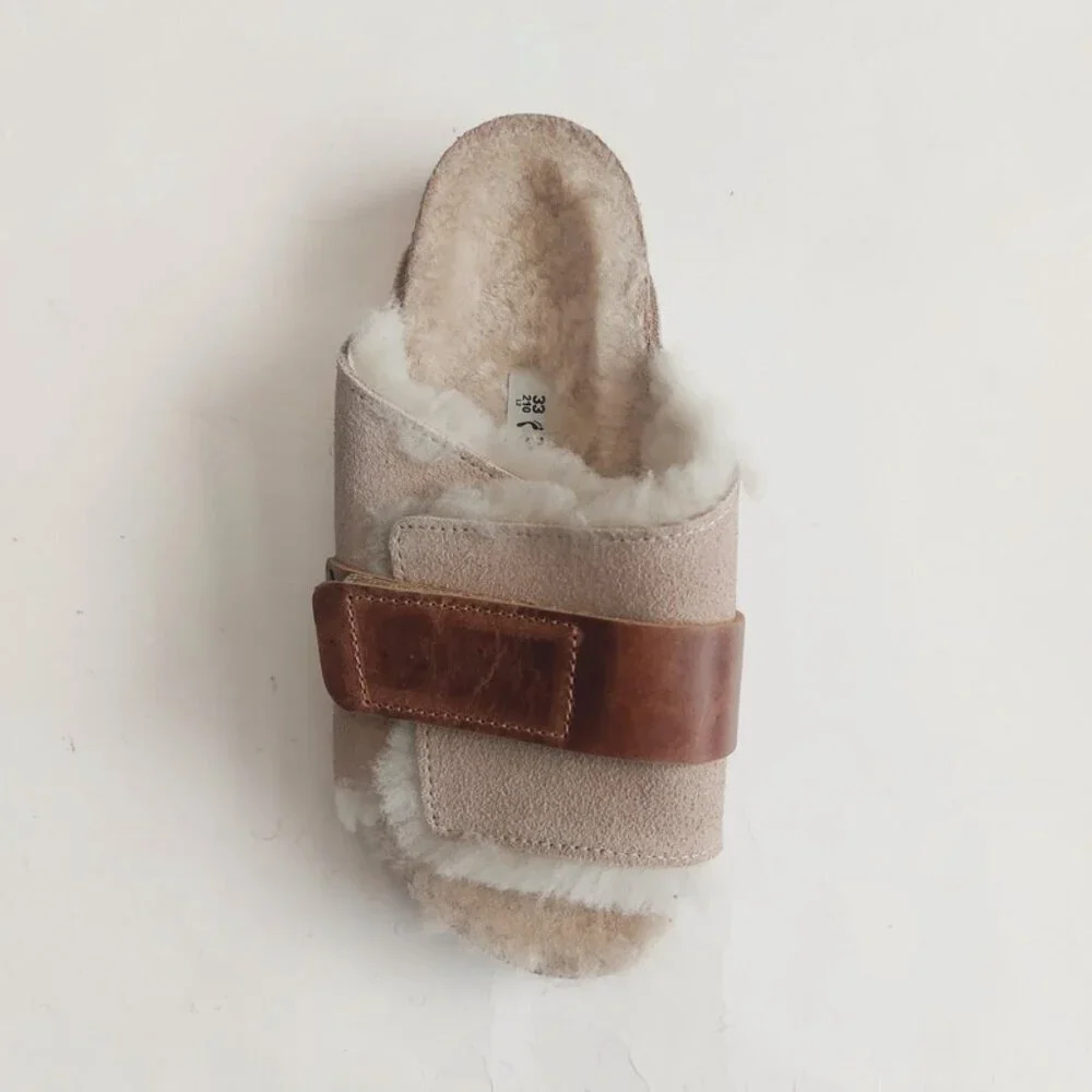 Birkenstock Size 2 Kyoto Teddy Kids Suede Sandals Shearling Lined EU 33 Beige